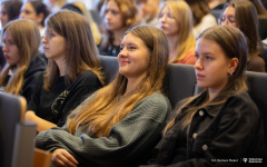 2023.11.17 konferencja naukowa III LO fot.Dariusz Piekut PB