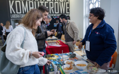 2024-12-03-ISW-cultural-stands-fot-Dariusz-Piekut