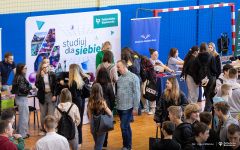 2025-04-04-targi-edukacyjne-Siedlce-fot-Iryna-Mikhno-PB