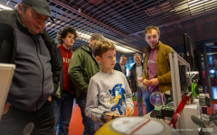 2025-05-18-Rodzinny-Piknik-Naukowy-fot-Dariusz-Piekut-PB
