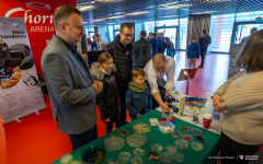 2025-05-18-Rodzinny-Piknik-Naukowy-fot-Dariusz-Piekut-PB