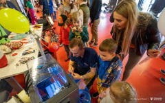 2025-05-18-Rodzinny-Piknik-Naukowy-fot-Dariusz-Piekut-PB