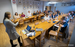 2025-09-12-konferencja-OKNMUT-fot-Dariusz-Piekut-PB