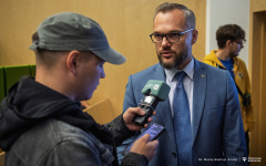 2025-09-23-Salon-Maturzystow-Bialystok-fot-M-Giedrojc-Juraha
