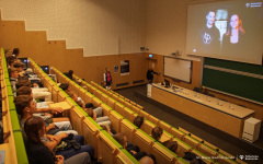 2025-09-23-Salon-Maturzystow-Bialystok-fot-M-Giedrojc-Juraha