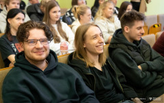 2025-10-06-rozklad-jazdy-WIZ-fot-Iryna-Mikhno-PB