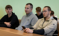 2025-10-06-rozklad-jazdy-WIZ-fot-Iryna-Mikhno-PB