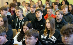 2025-10-06-rozklad-jazdy-WIZ-fot-Iryna-Mikhno-PB