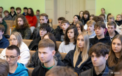 2025-10-06-rozklad-jazdy-WIZ-fot-Iryna-Mikhno-PB