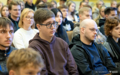 2025-10-06-rozklad-jazdy-WIZ-fot-Iryna-Mikhno-PB