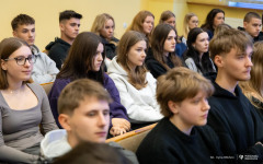 2025-10-06-rozklad-jazdy-WIZ-fot-Iryna-Mikhno-PB