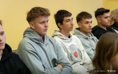 2025-10-06-rozklad-jazdy-WIZ-fot-Iryna-Mikhno-PB