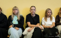 2025-10-06-rozklad-jazdy-WIZ-fot-Iryna-Mikhno-PB