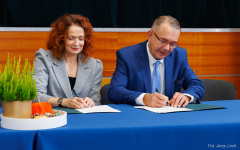2025-10-09-Podpisanie-umowy-patronackiej-Politechniki-Białostockiej-z-ACE-fot-Jerzy-Lech