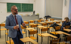 2025-10-29-Kawka-z-profesorem-fot-Maciej-Giedrojć-Juraha-PB