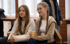 2025-10-29-WBiNŚ-kawka-z-prof. dr hab. inż. Michał Bołtryk-fot-Iryna-Mikhno-PB