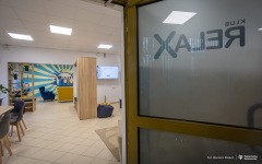 2025-11-03-Otwarcie-klubu-studenckiego-Relax-fot-Dariusz-Piekut-PB