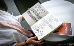 2025-11-03-Klaudia-Domalewska-o-atutach-Erasmus+-fot-Dariusz-Piekut-PB