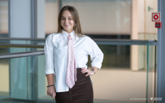 2025-11-03-Klaudia-Domalewska-o-atutach-Erasmus+-fot-Dariusz-Piekut-PB