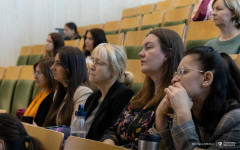 2025-11-05-Szkolenie-z-zakresu-przeciwdziałania-zachowaniom-niepożądanym-w-uczelni-fot-Iryna-Mikhno-PB