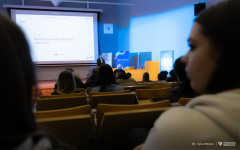 2025-11-05-Szkolenie-z-zakresu-przeciwdziałania-zachowaniom-niepożądanym-w-uczelni-fot-Iryna-Mikhno-PB