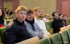 2025-11-05-Szkolenie-z-zakresu-przeciwdziałania-zachowaniom-niepożądanym-w-uczelni-fot-Iryna-Mikhno-PB