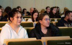 2025-11-05-Szkolenie-z-zakresu-przeciwdziałania-zachowaniom-niepożądanym-w-uczelni-fot-Iryna-Mikhno-PB