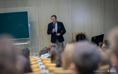 2025-11-14-Maturanek-fot-Dariusz-Piekut-PB