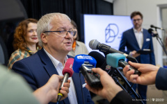 2025-11-17-Konferencja-prasowa-EDD-i-Jubileuszu-50-leciaWydziału-Architektury-PB-fot-Dariusz-PIekut-PB