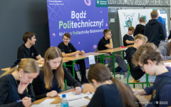 2025-11-21-Naboj-Junior-fot-Dariusz-Piekut-PB