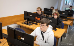 2025-11-26-Białostocki-Test-Informatyków -fot-Iryna-Mikhno-PB