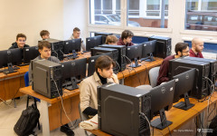 2025-11-26-Białostocki-Test-Informatyków -fot-Iryna-Mikhno-PB