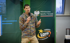 2025-11-AZS-Nieustannie-Aktywni-fot-Dariusz-Piekut