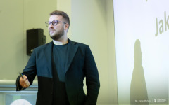 2025-11-24-ADD-EduAI-fot-Iryna-Mikhno-PB