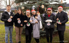 2025-12-02-ubieranie-choinki-fot-P.Jankowski-03