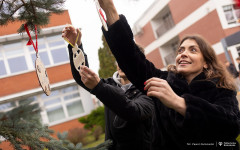 2025-12-02-ubieranie-choinki-fot-P.Jankowski-06