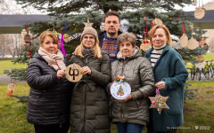 2025-12-02-ubieranie-choinki-fot-P.Jankowski-15