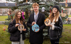 2025-12-02-ubieranie-choinki-fot-P.Jankowski-27