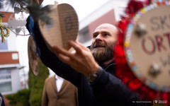 2025-12-03-ubieranie-choinki-fot-P.Jankowski-16