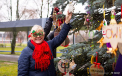 2025-12-03-ubieranie-choinki-fot-P.Jankowski-20