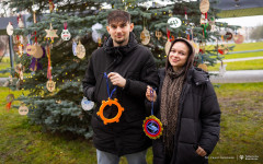 2025-12-03-ubieranie-choinki-fot-P.Jankowski-24