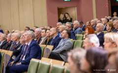 2025-12-05-Jubileusz-75-lecia-AZS-fot-Dariusz-Piekut-PB