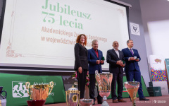 2025-12-05-Jubileusz-75-lecia-AZS-fot-Dariusz-Piekut-PB
