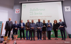 2025-12-05-Jubileusz-75-lecia-AZS-fot-Dariusz-Piekut-PB