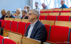 2025-12-16-Konsultacje-projektu-Strategii-Rozwoju-SzkolnictwaWyższego2025-2035-fot-Dariusz-Piekut-PB