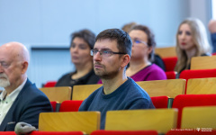 2025-12-16-Konsultacje-projektu-Strategii-Rozwoju-SzkolnictwaWyższego2025-2035-fot-Dariusz-Piekut-PB