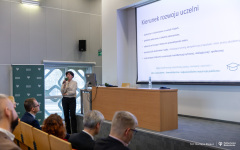 2025-12-16-Konsultacje-projektu-Strategii-Rozwoju-SzkolnictwaWyższego2025-2035-fot-Dariusz-Piekut-PB