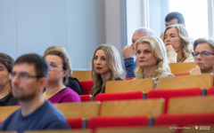 2025-12-16-Konsultacje-projektu-Strategii-Rozwoju-SzkolnictwaWyższego2025-2035-fot-Dariusz-Piekut-PB