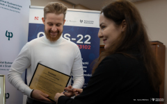 2025-12-19-WBiNŚ-stypendia-dla-studentów-biotechnologii-fot-Iryna-Mikhno-PB