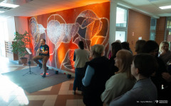 2026-01-21-koncert-prorektora-ds-studenckich-dla-WOŚP-fot-Iryna-Mikhno-PB